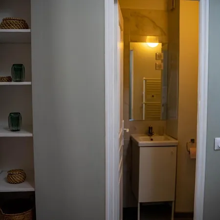 Apartment A L'ombre Des Papes